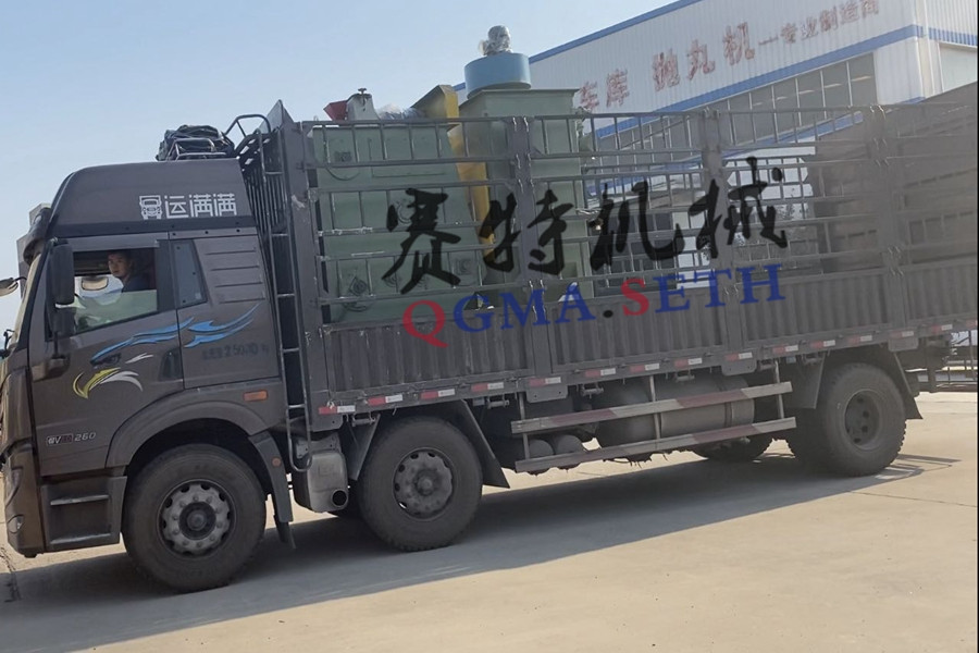 赛特机械QG3210履带式抛丸清理机发往河北唐山